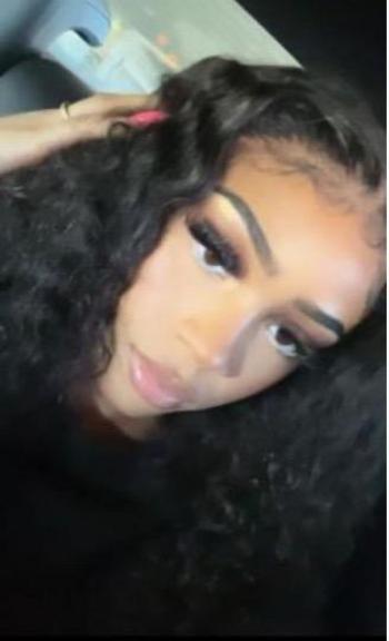 Lori , 26  female escort, Kansas City