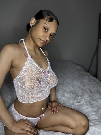 816-815-3713, 19  female escort, Kansas City