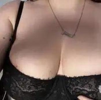 Sexy Secret, 54  female escort, Kansas City