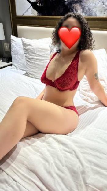 Kristy, 22  female escort, Kansas City