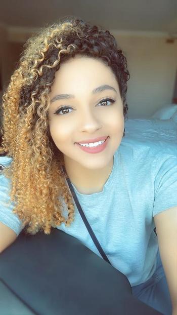 816-398-2131, 27  female escort, Kansas City