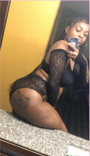 Cream, 20  female escort, Kansas City